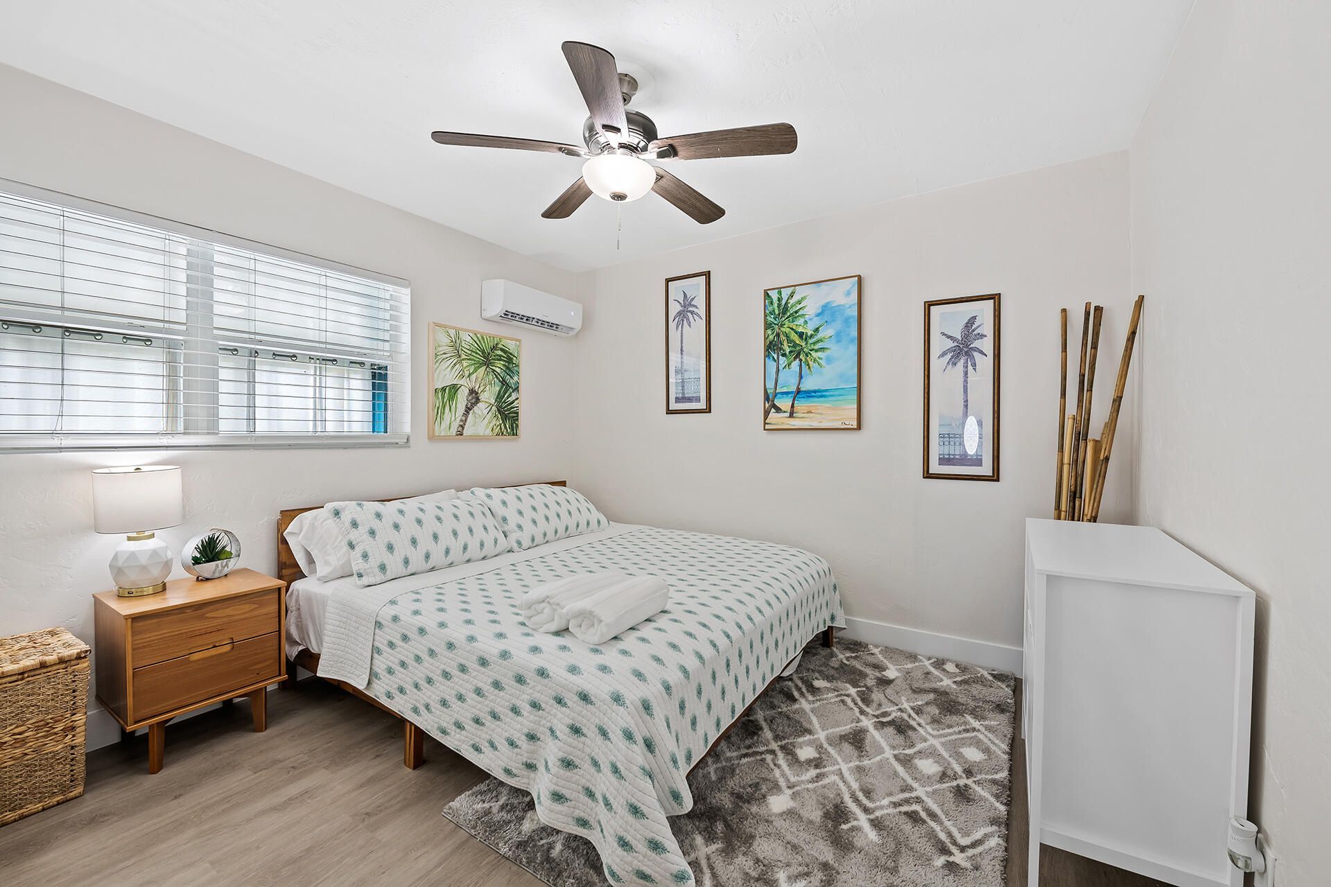 310 NE 6th Street, Unit 1, Hallandale Beach, FL 33009 Photo