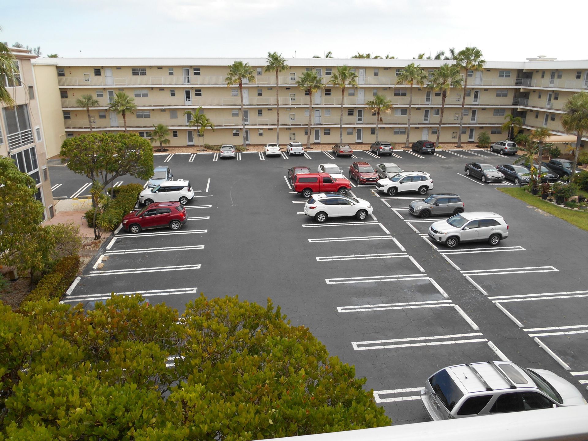 2615 NE 1st Court, Unit 410, Boynton Beach, FL 33435 Photo