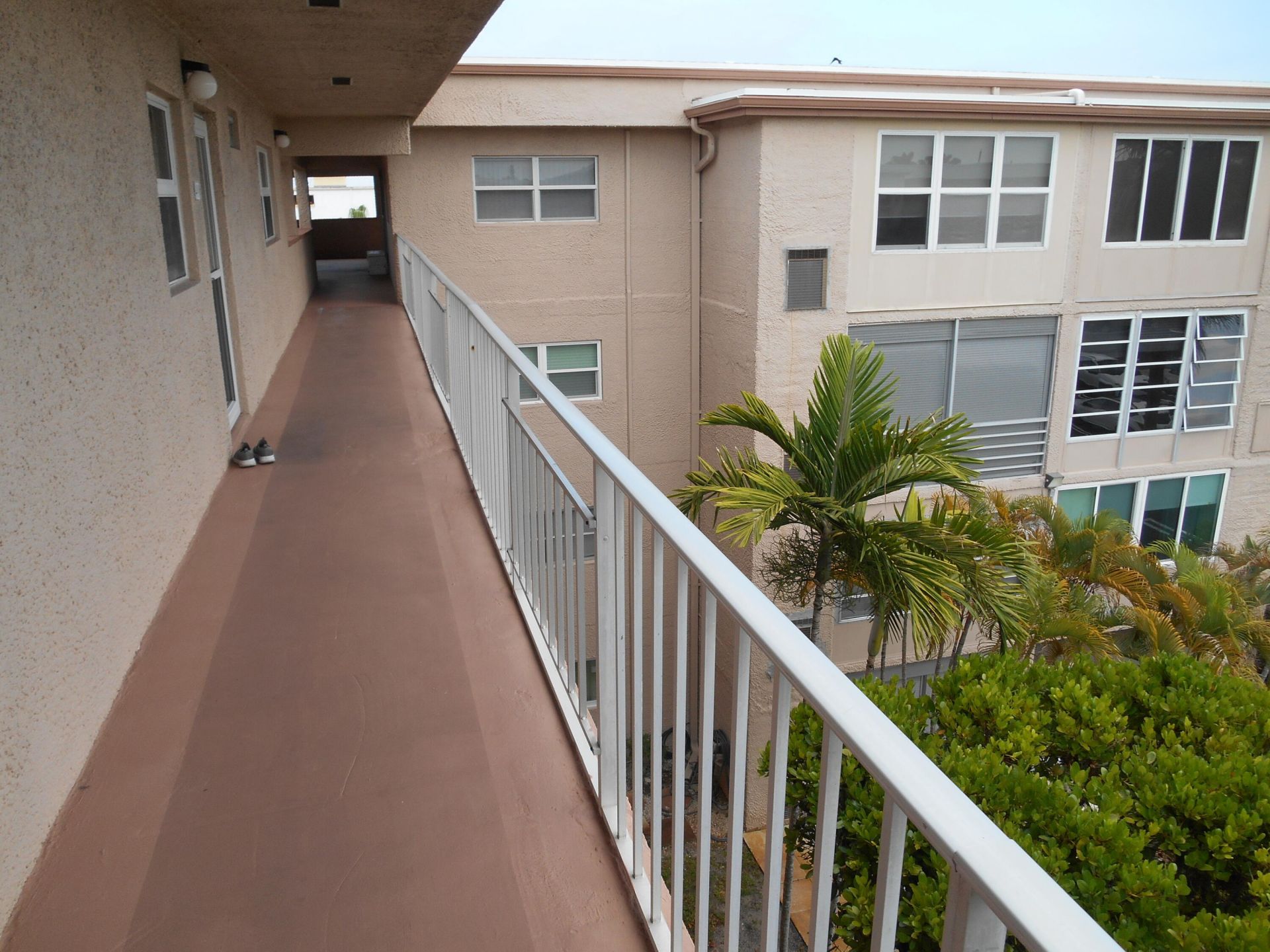 2615 NE 1st Court, Unit 410, Boynton Beach, FL 33435 Photo