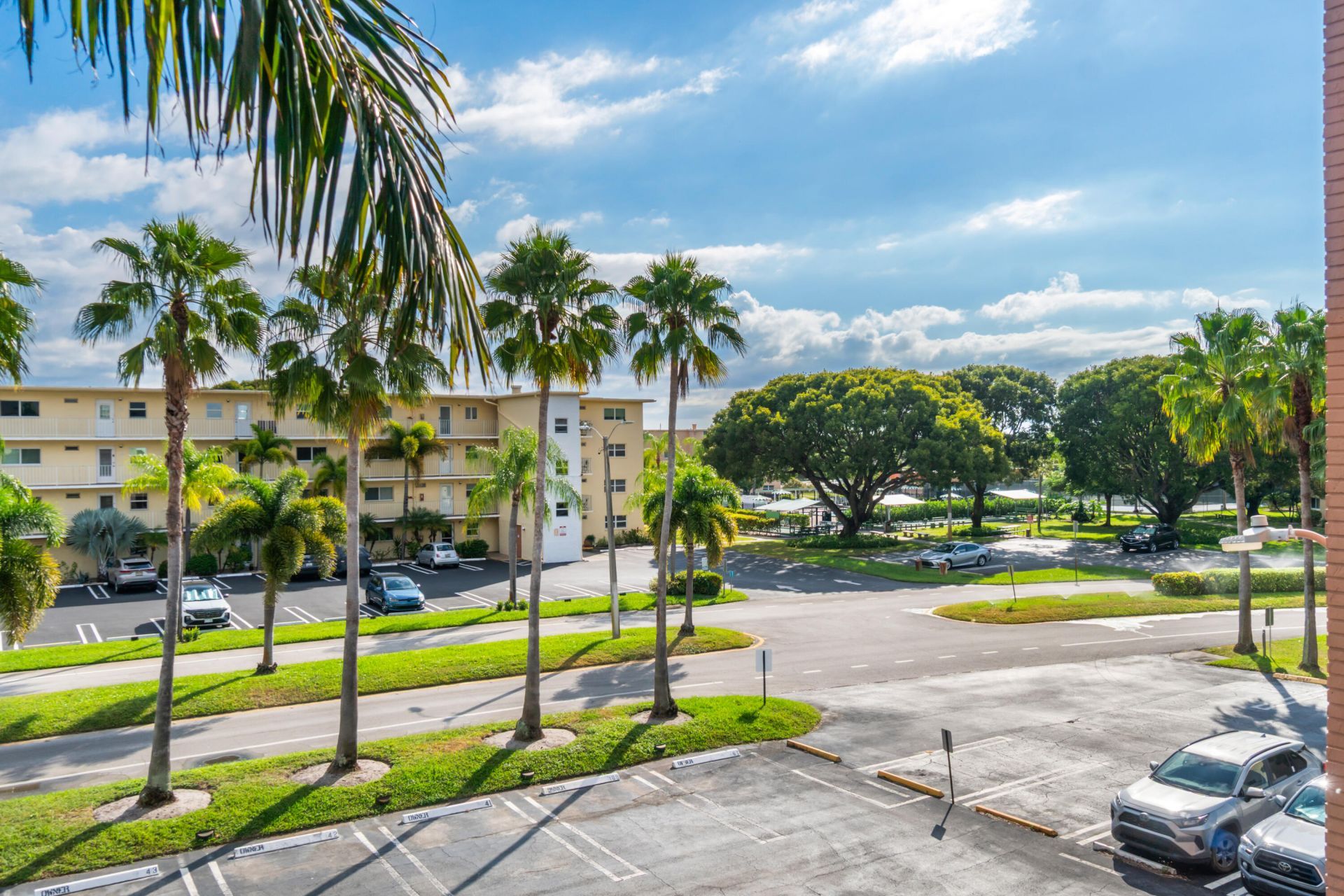 2615 NE 1st Court, Unit 410, Boynton Beach, FL 33435 Photo