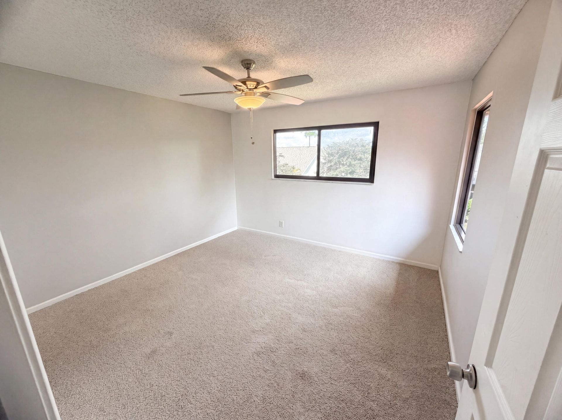 118 Waterway, Royal Palm Beach, FL 33411 Photo