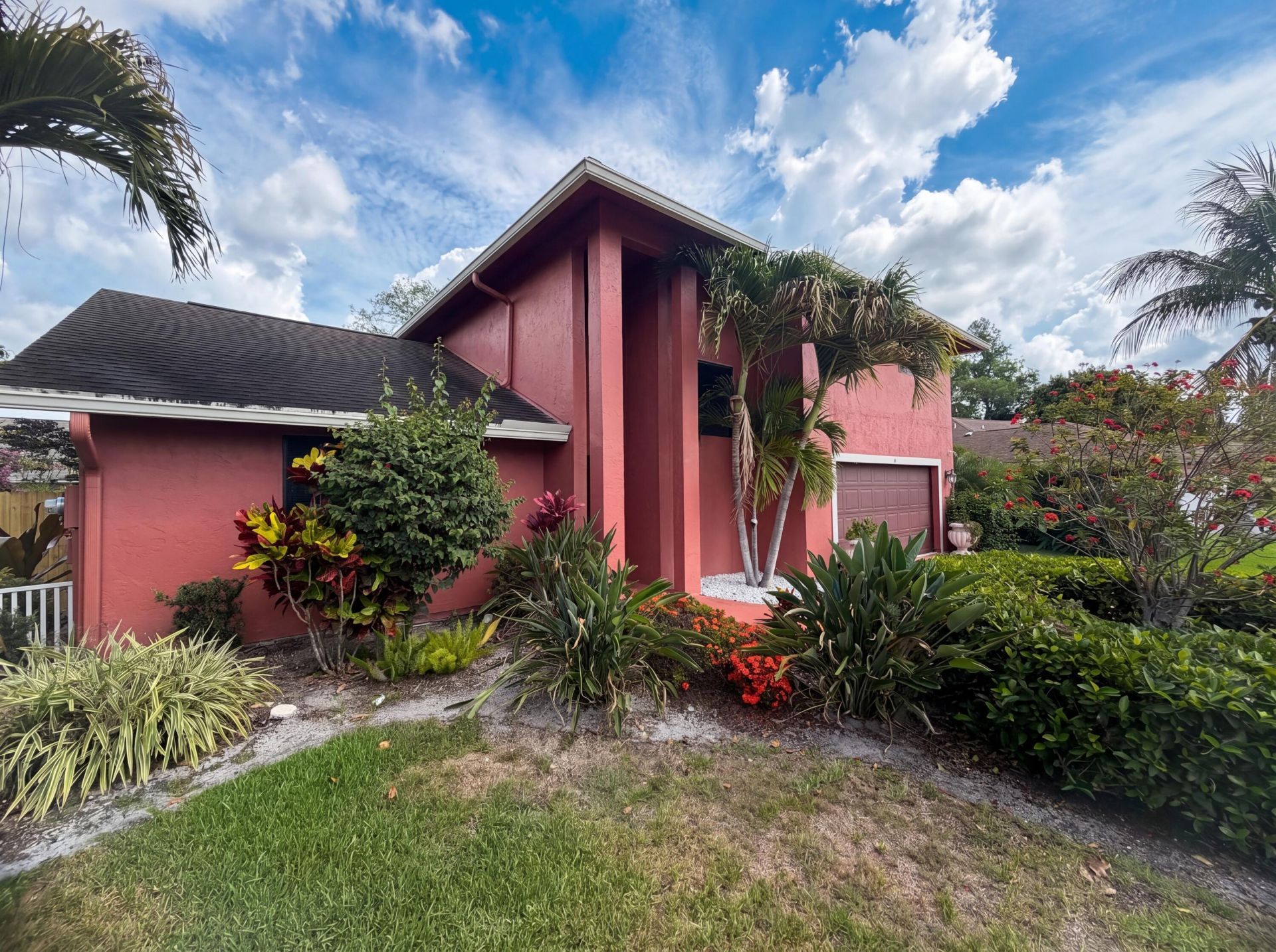 118 Waterway, Royal Palm Beach, FL 33411 Photo