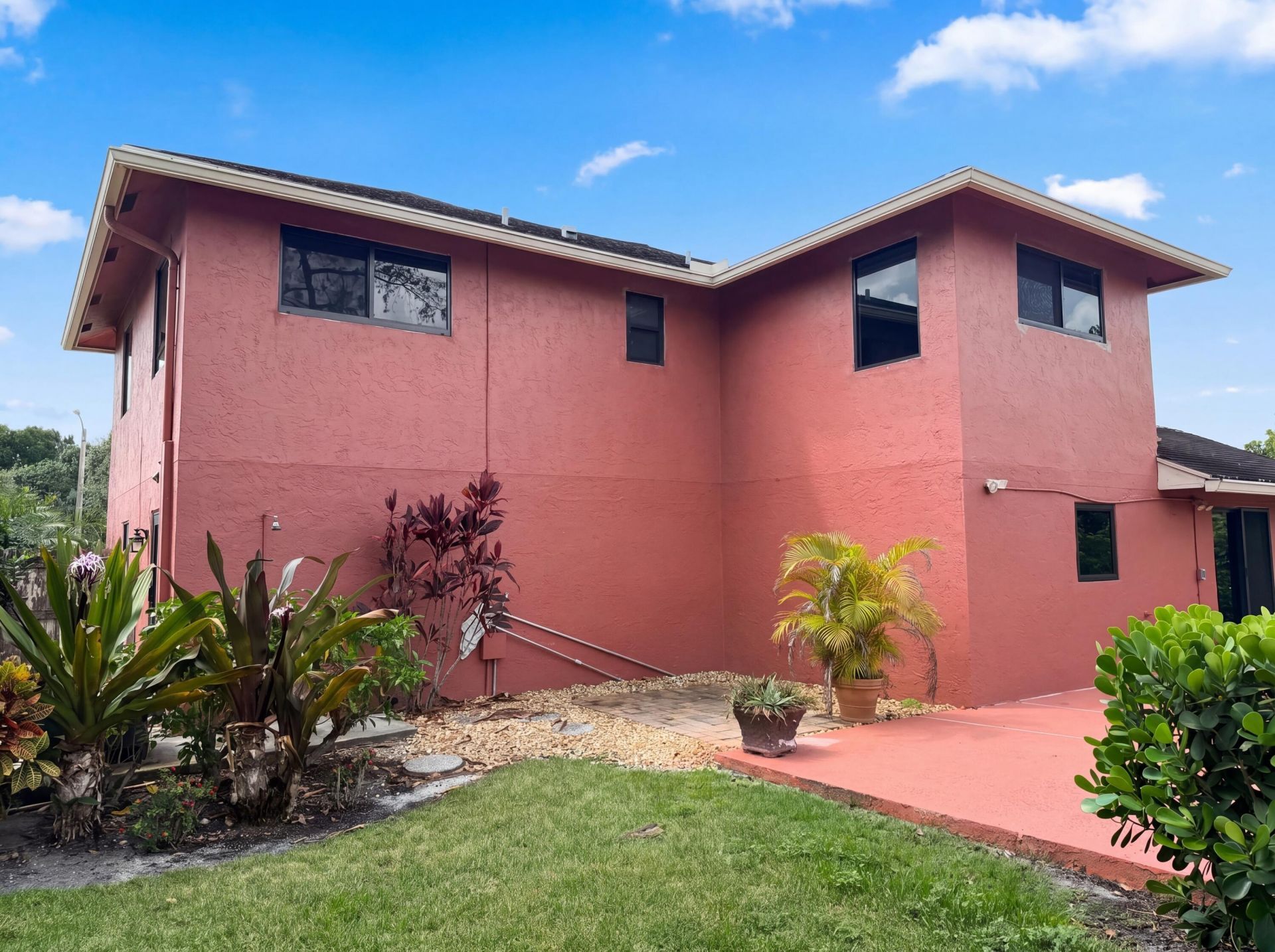 118 Waterway, Royal Palm Beach, FL 33411 Photo