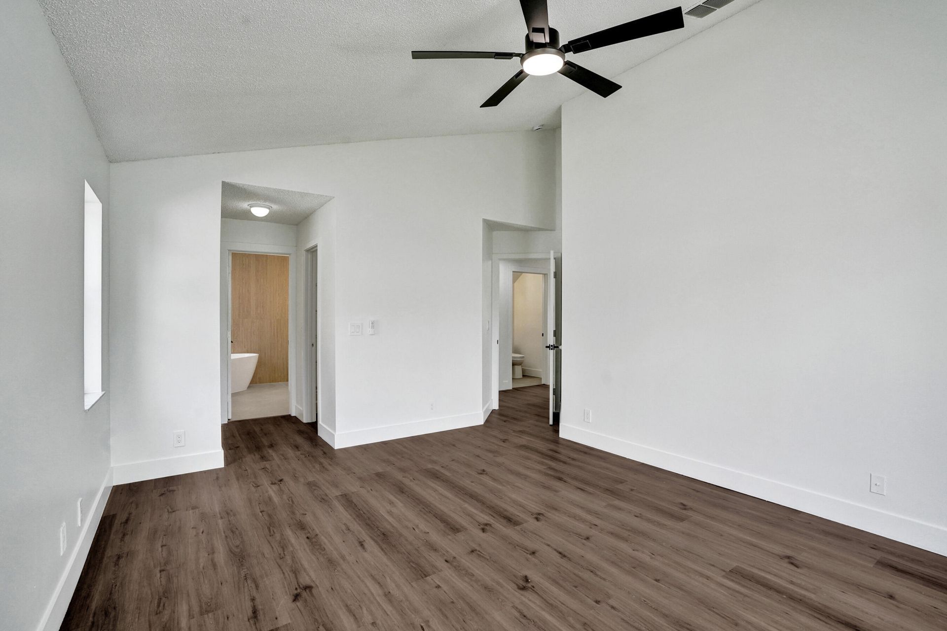 8865 Lake Park Circle S, Davie, FL 33328 Photo