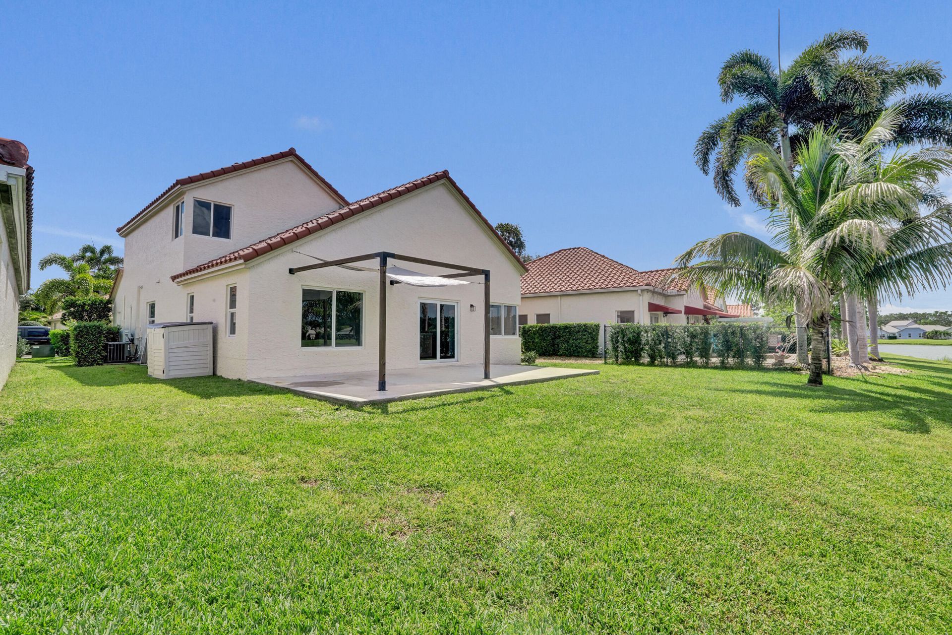 8865 Lake Park Circle S, Davie, FL 33328 Photo