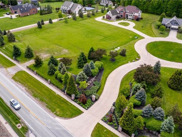 3602 Nagel Road, Avon, OH 44011