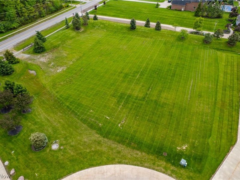 3602 Nagel Road, Avon, OH 44011 Photo 2