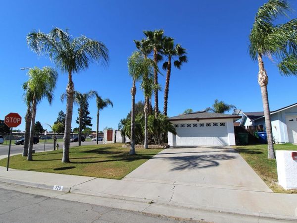 220 Galaxy , Bakersfield, CA 93308