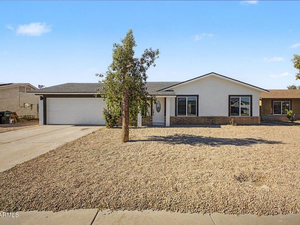10826 W MONTECITO Avenue, Phoenix, AZ 85037