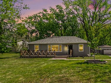 5214 E County N, Dellwood, MN 55110