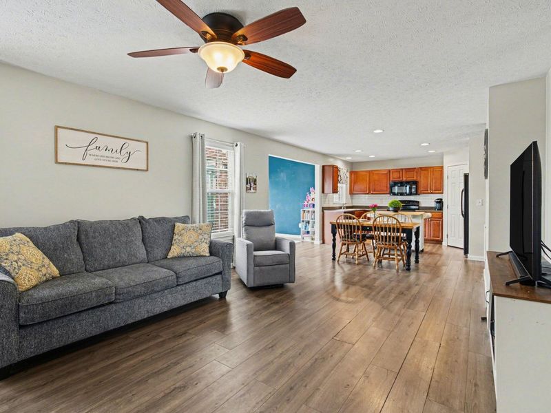 6359 Alexandra Court, Independence, KY 41051 Photo 3