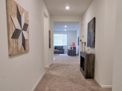 498 Central Pacific St, Lathrop, CA 95330 Photo