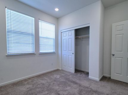 498 Central Pacific St, Lathrop, CA 95330 Photo