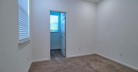 498 Central Pacific St, Lathrop, CA 95330 Photo