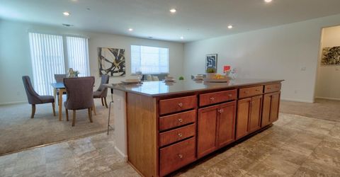 498 Central Pacific St, Lathrop, CA 95330 Photo