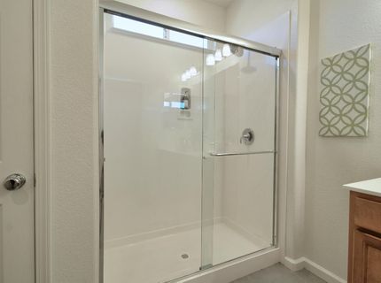 498 Central Pacific St, Lathrop, CA 95330 Photo