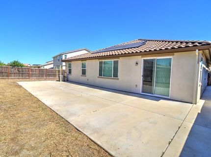 498 Central Pacific St, Lathrop, CA 95330 Photo