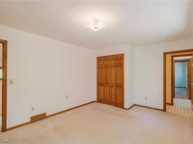 33475 Miles Road, Moreland Hills, OH 44022 Photo 32