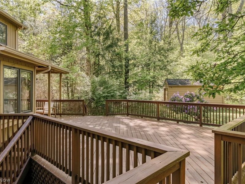 33475 Miles Road, Moreland Hills, OH 44022 Photo 42