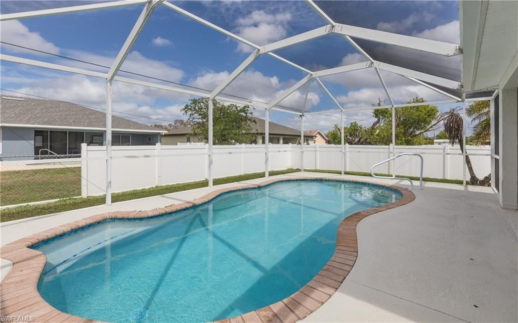 2626 SW 1st Ave , Cape Coral, FL 33914 Photo