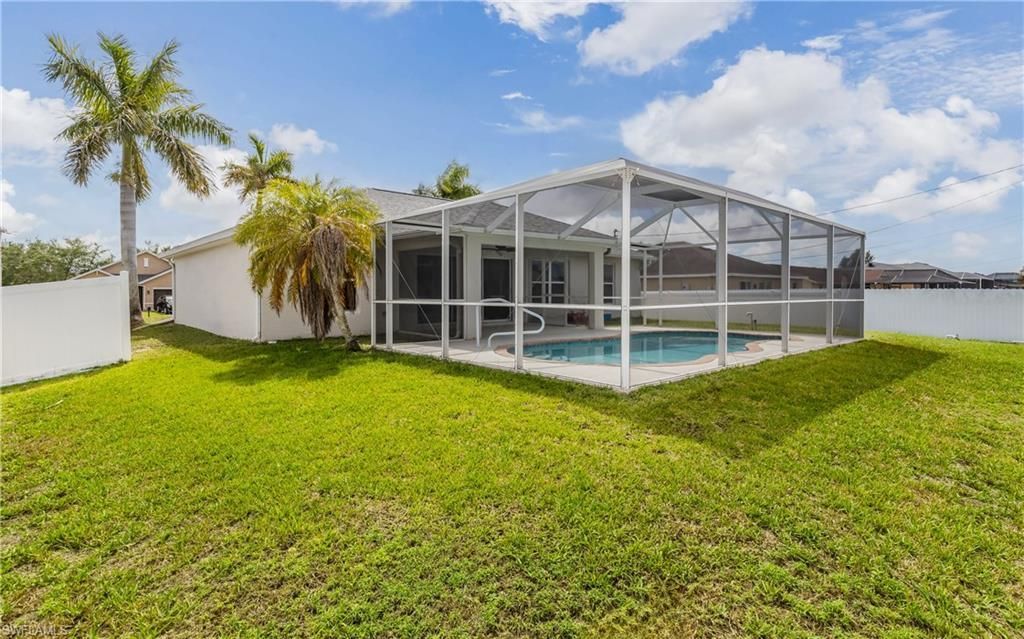 2626 SW 1st Ave , Cape Coral, FL 33914 Photo