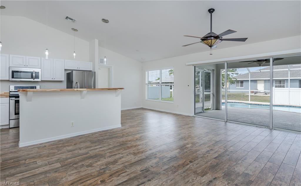 2626 SW 1st Ave , Cape Coral, FL 33914 Photo