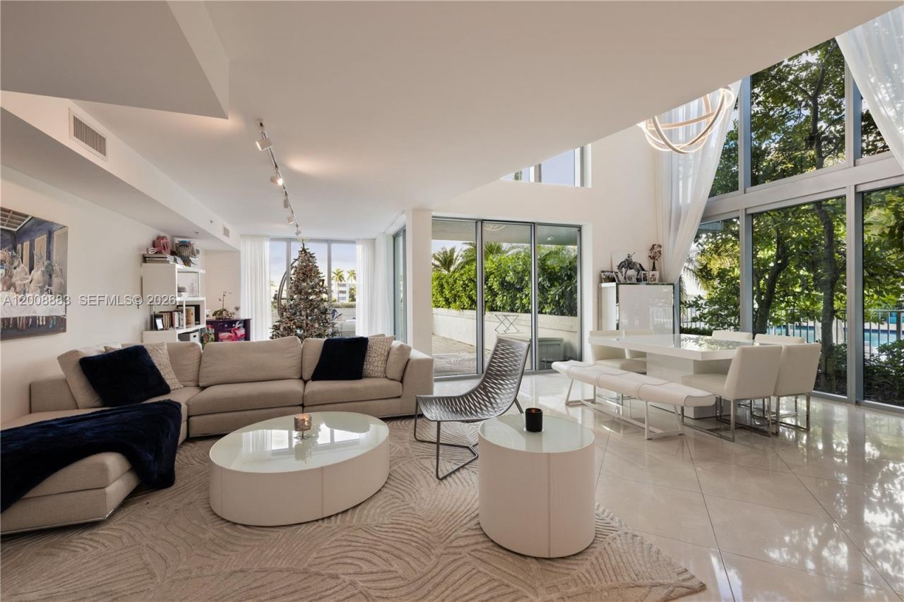 7928 East Drive , Unit 106, North Bay Village, FL 33141 Photo