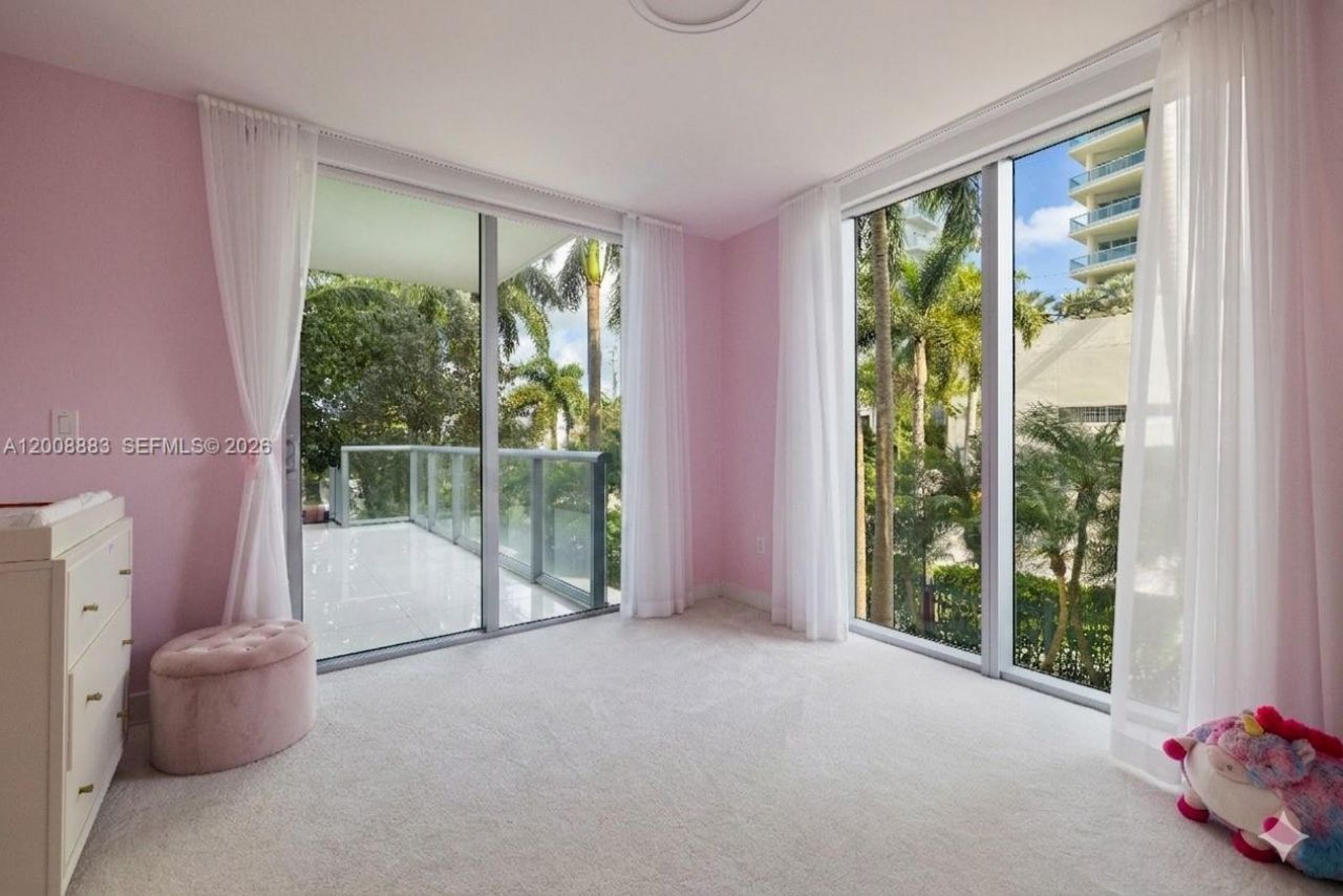 7928 East Drive , Unit 106, North Bay Village, FL 33141 Photo