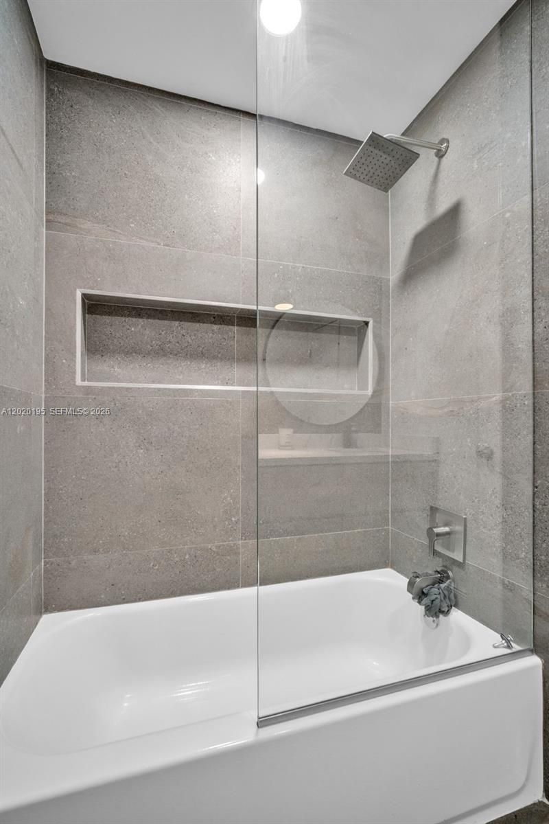 136 Greens Rd, Hollywood, FL 33021 Photo