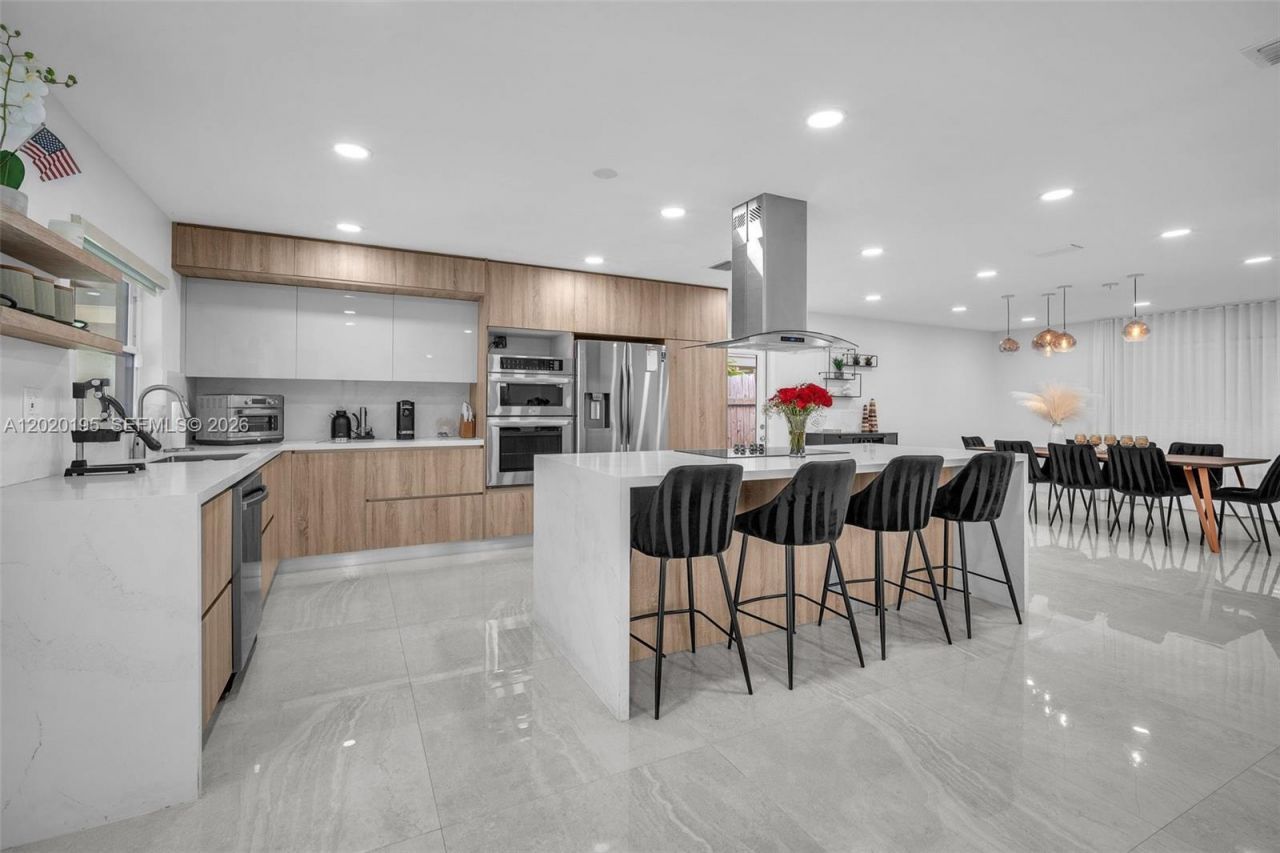 136 Greens Rd, Hollywood, FL 33021 Photo