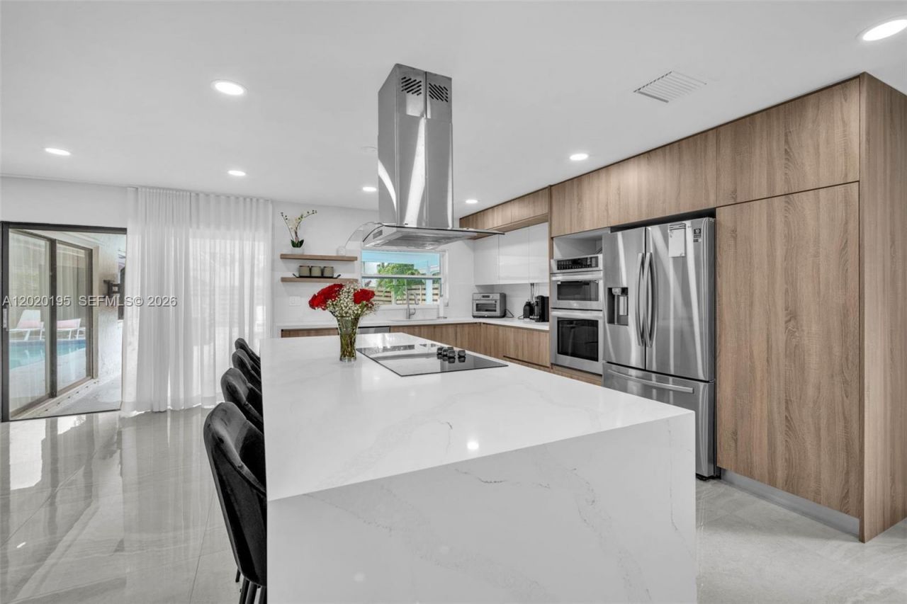 136 Greens Rd, Hollywood, FL 33021 Photo