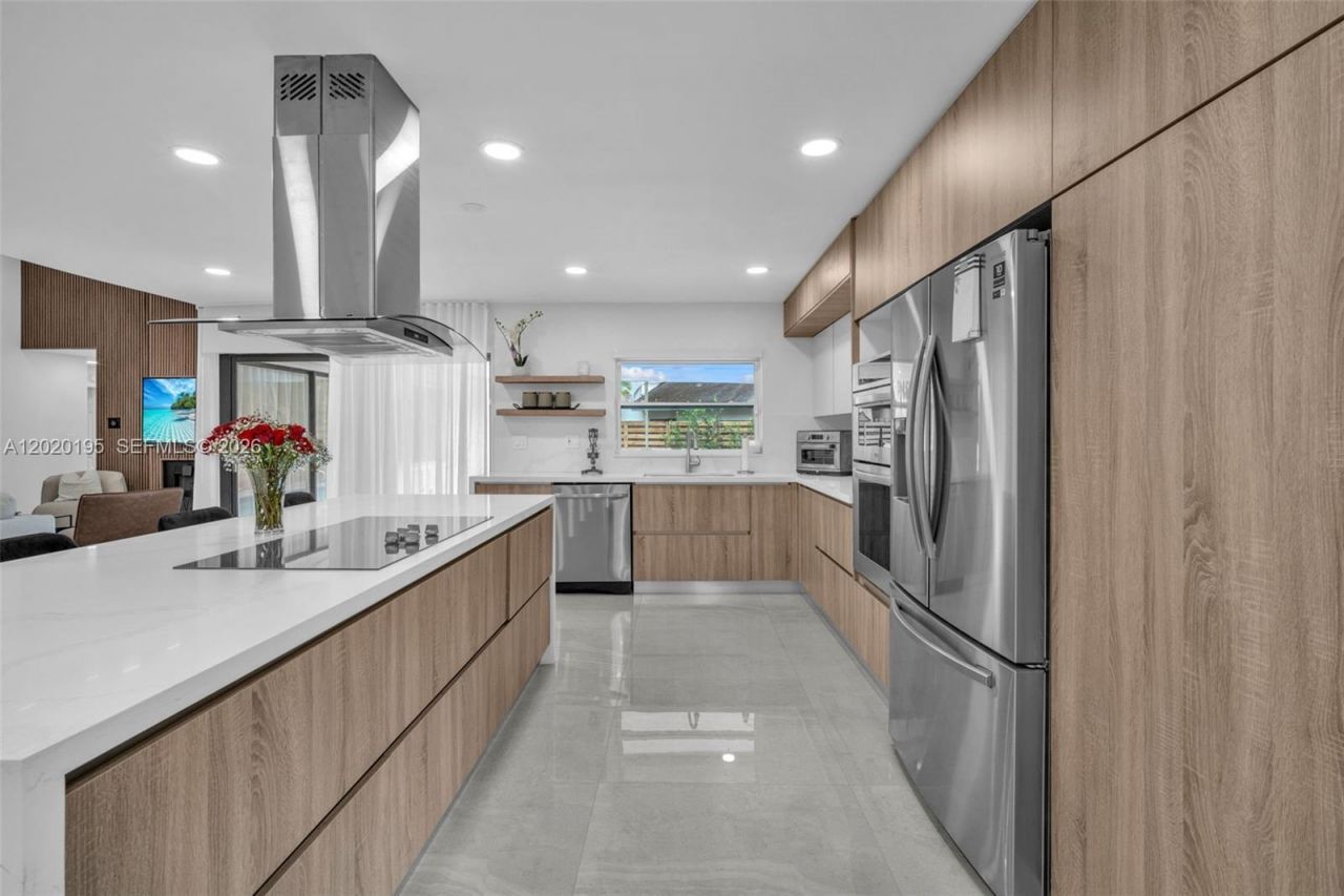 136 Greens Rd, Hollywood, FL 33021 Photo