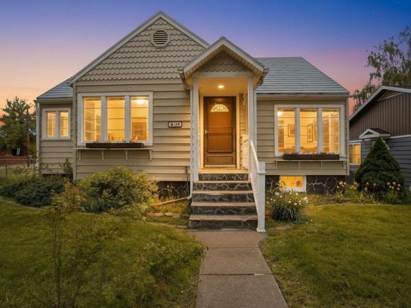 119 N Lesile St, Tekoa, WA 99033