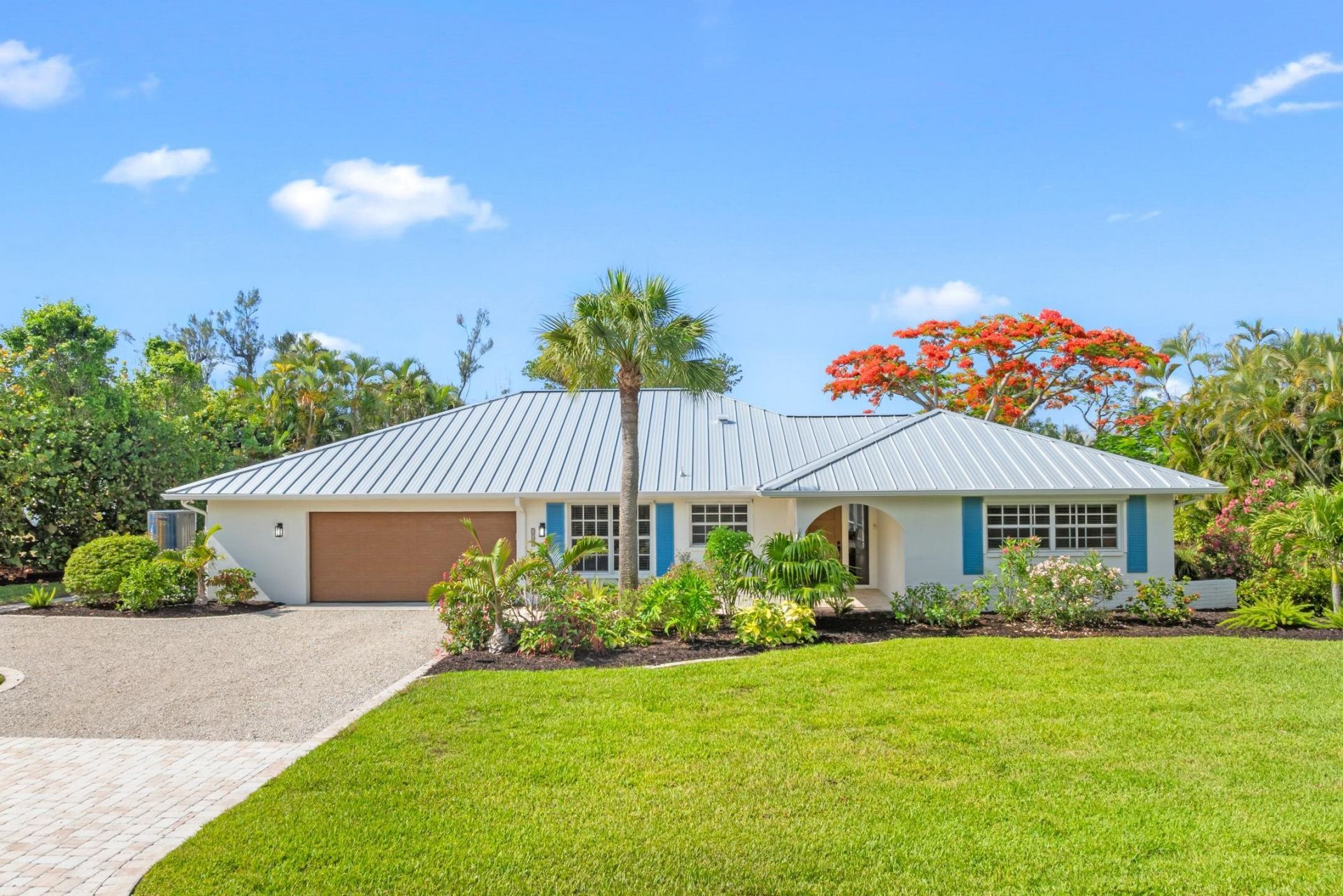 283 Palm Lake Dr, Sanibel, FL 33957 Photo