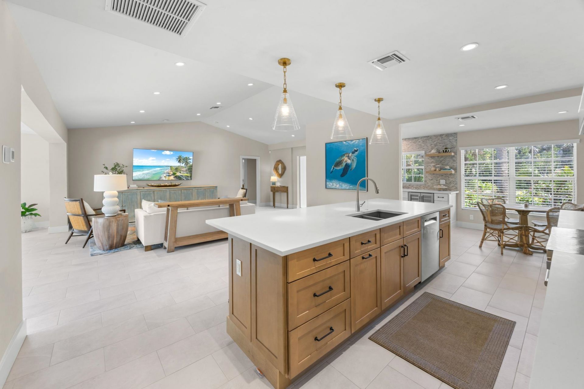 283 Palm Lake Dr, Sanibel, FL 33957 Photo