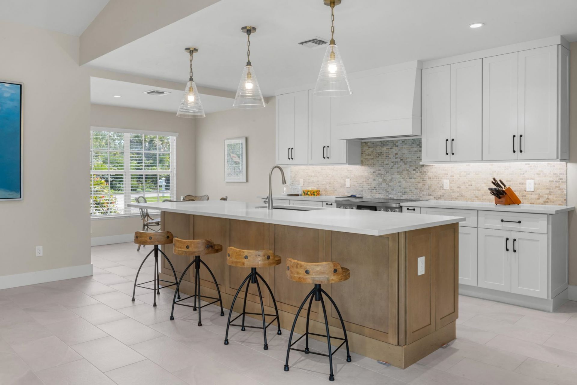283 Palm Lake Dr, Sanibel, FL 33957 Photo