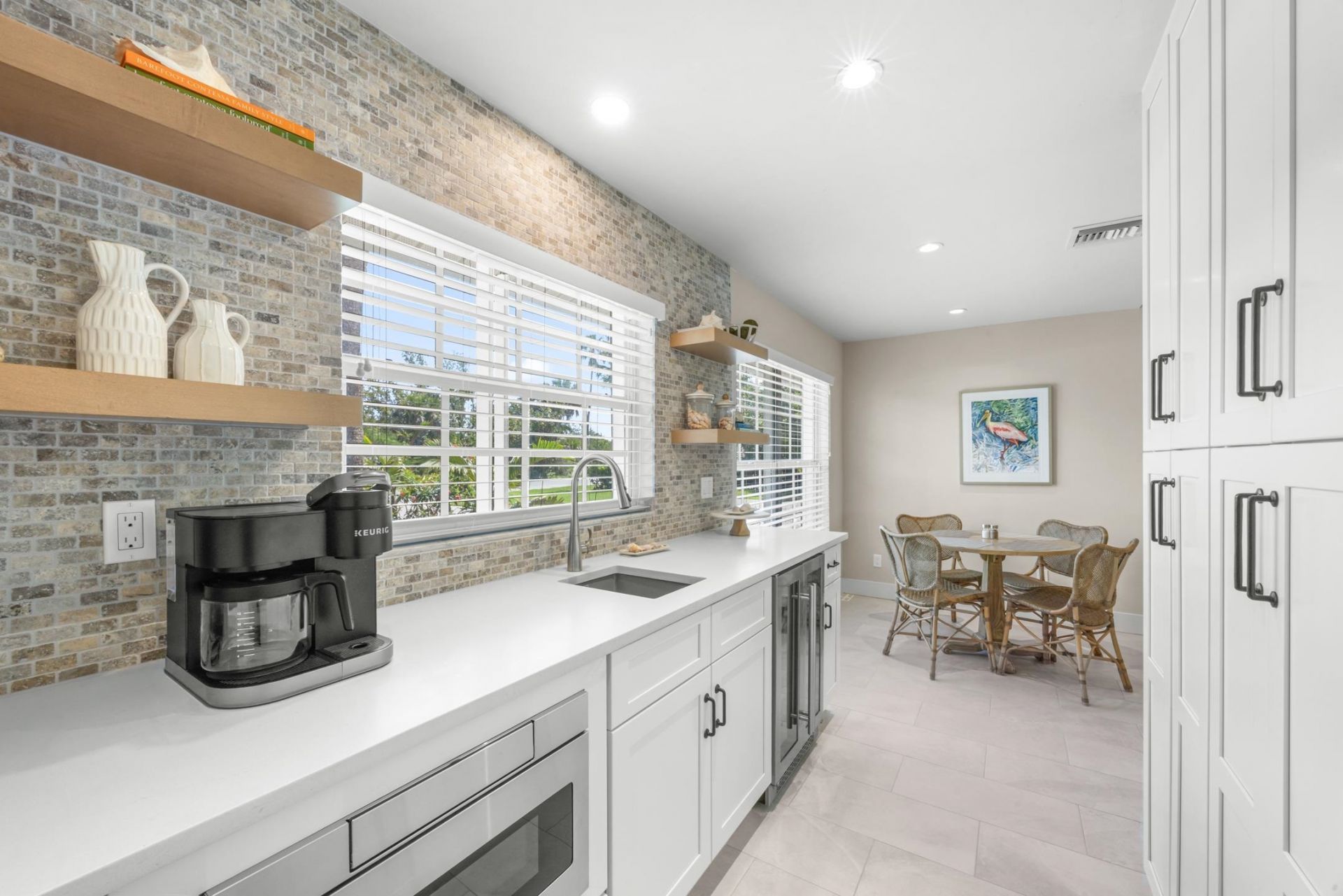 283 Palm Lake Dr, Sanibel, FL 33957 Photo