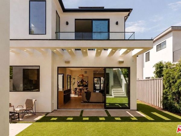 12460 Greene Avenue, Los Angeles, CA 90066