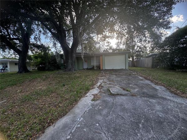 120 N HILLTOP DRIVE , TITUSVILLE, FL 32796
