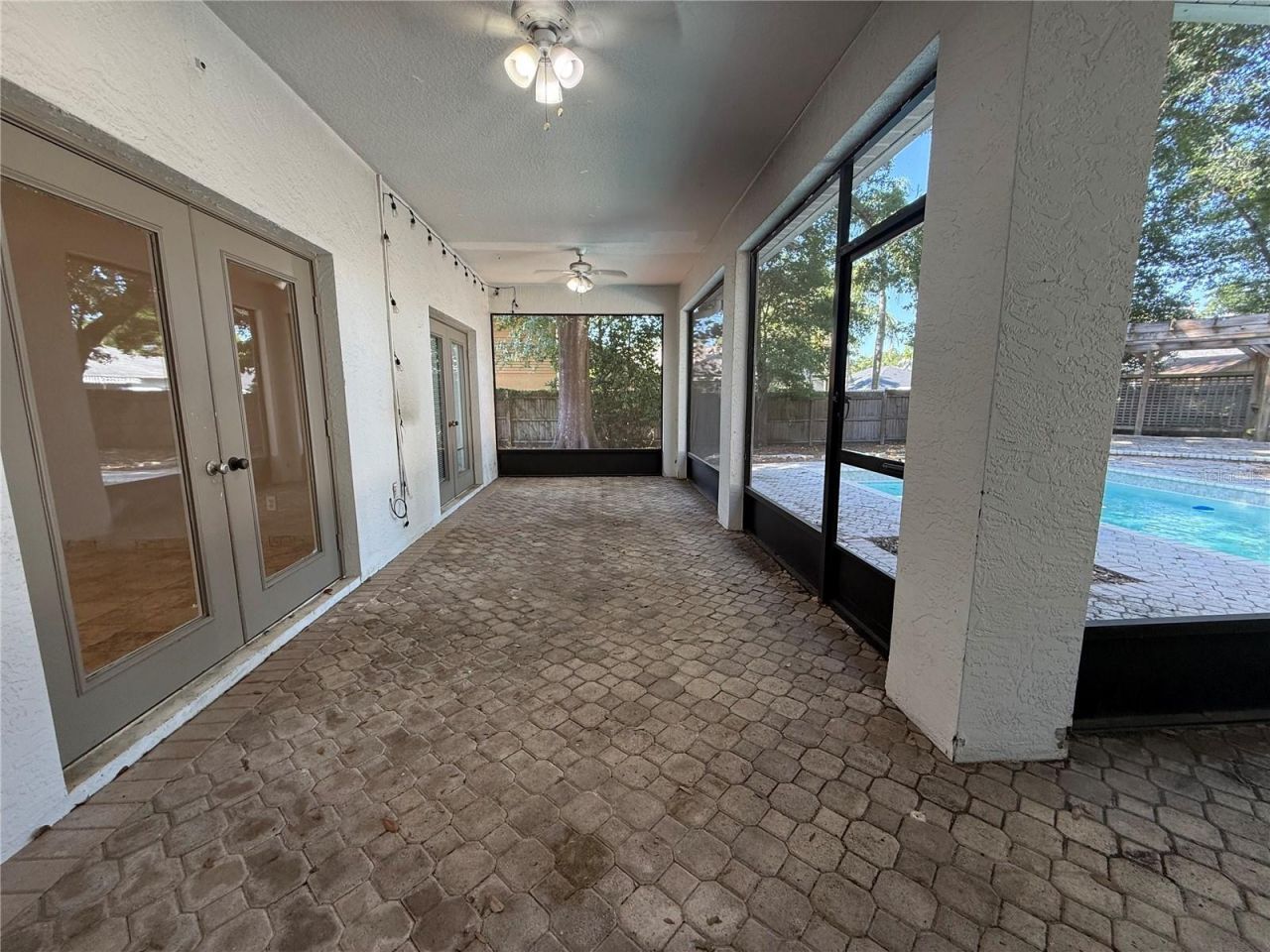 2212 Misty Ridge Lane , Valrico, FL 33594 Photo