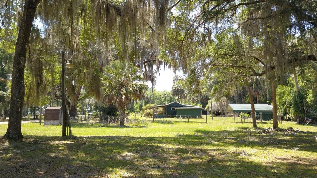 11333 SE 202nd Lane, Inglis, FL 34449 Photo