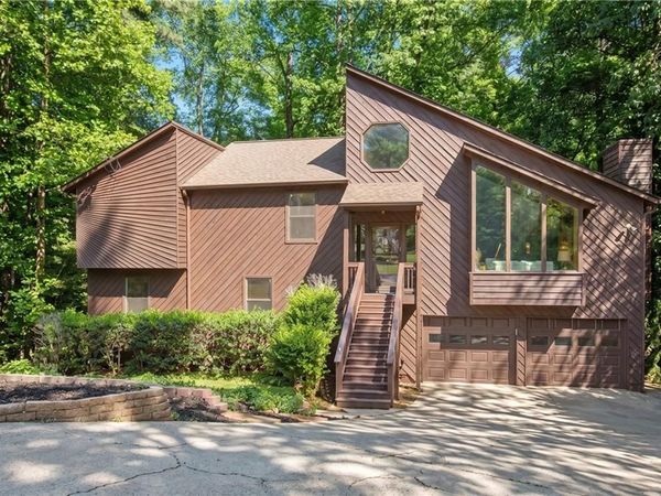 587 Norman Way NW, Kennesaw, GA 30144