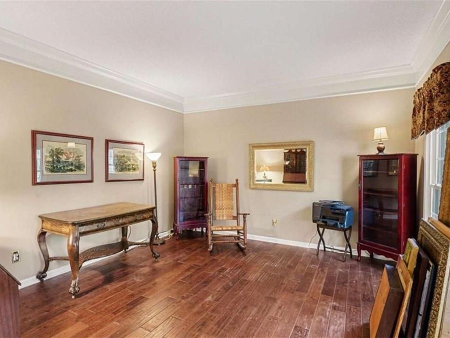 Property Image 33