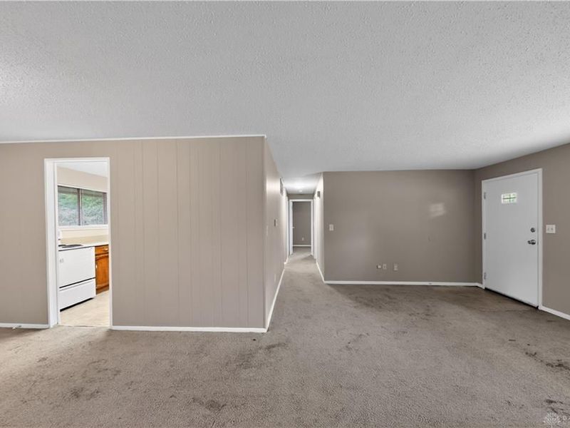 3883 Elmira Drive, Kettering, OH 45439 Photo 10