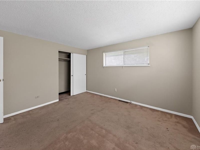 3883 Elmira Drive, Kettering, OH 45439 Photo 20