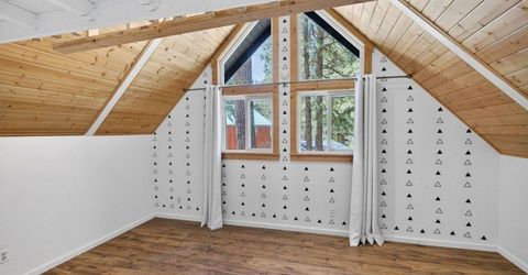 10146 Surrey Place, Truckee, CA 96161 Photo