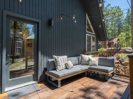 10146 Surrey Place, Truckee, CA 96161 Photo