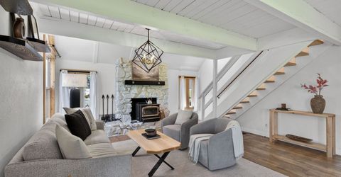 10146 Surrey Place, Truckee, CA 96161 Photo
