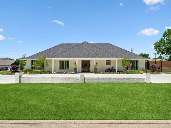 627 Louisiana Street, Jones, OK 73049