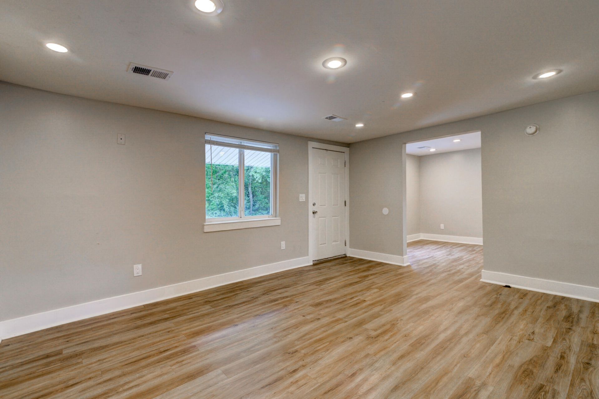 5134 Piedmont Photo 5